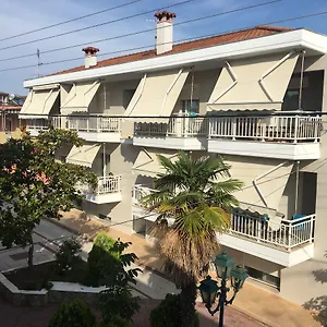 https://phaethon-apartments-studios.hotelschalkidiki.net