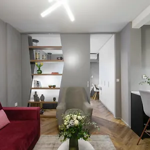 https://olvios-luxury-suites.hotels-of-thessaloniki.com